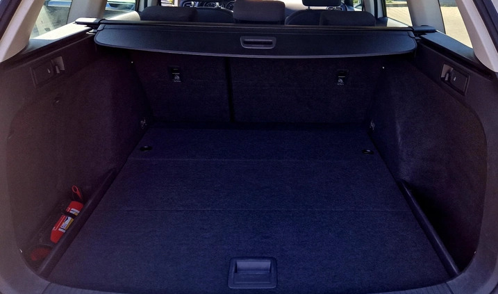 Volkswagen Golf cena 46500 przebieg: 239000, rok produkcji 2020 z Sompolno małe 37